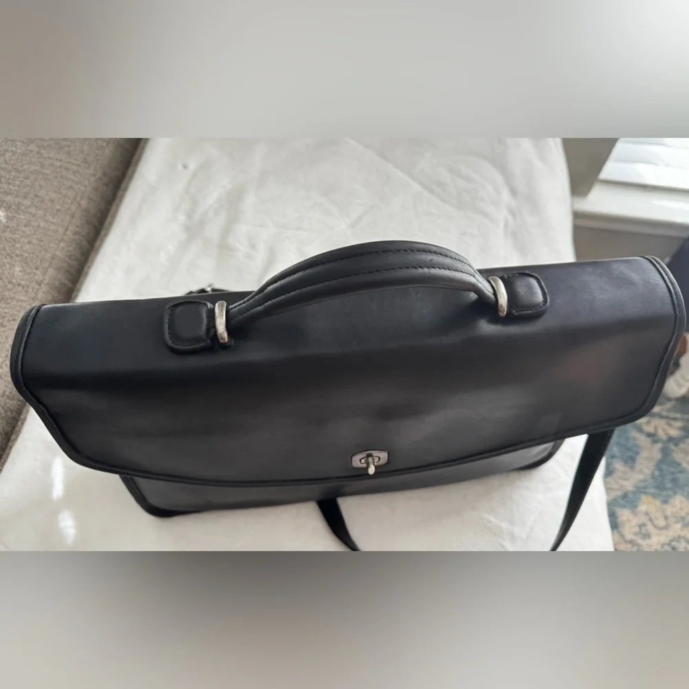 COACH Vintage Lexington Black Smooth Leather Briefcase Crossbody Bag